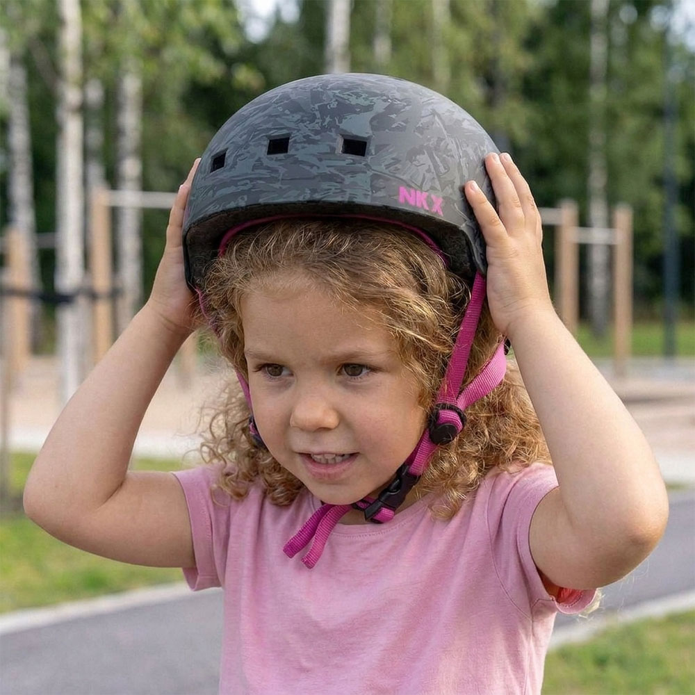 NKX Brain Saver zertifizierter Skate-Helm