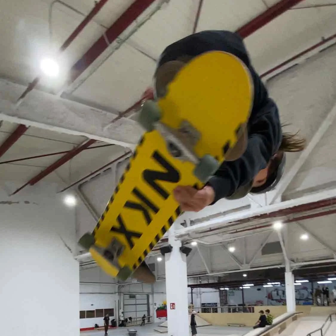 NKX Skateboard 7.75"