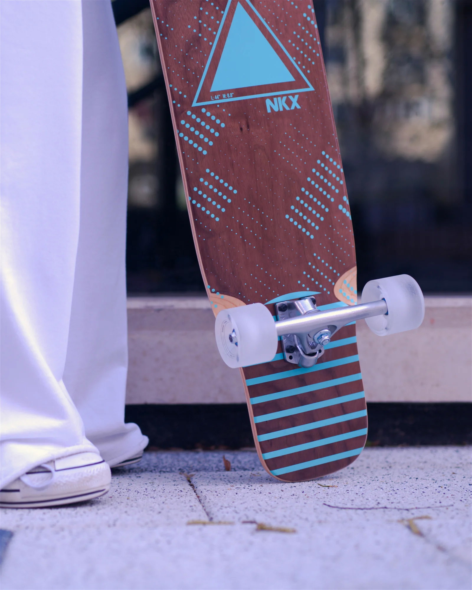 NKX Vegas Dancing Longboard