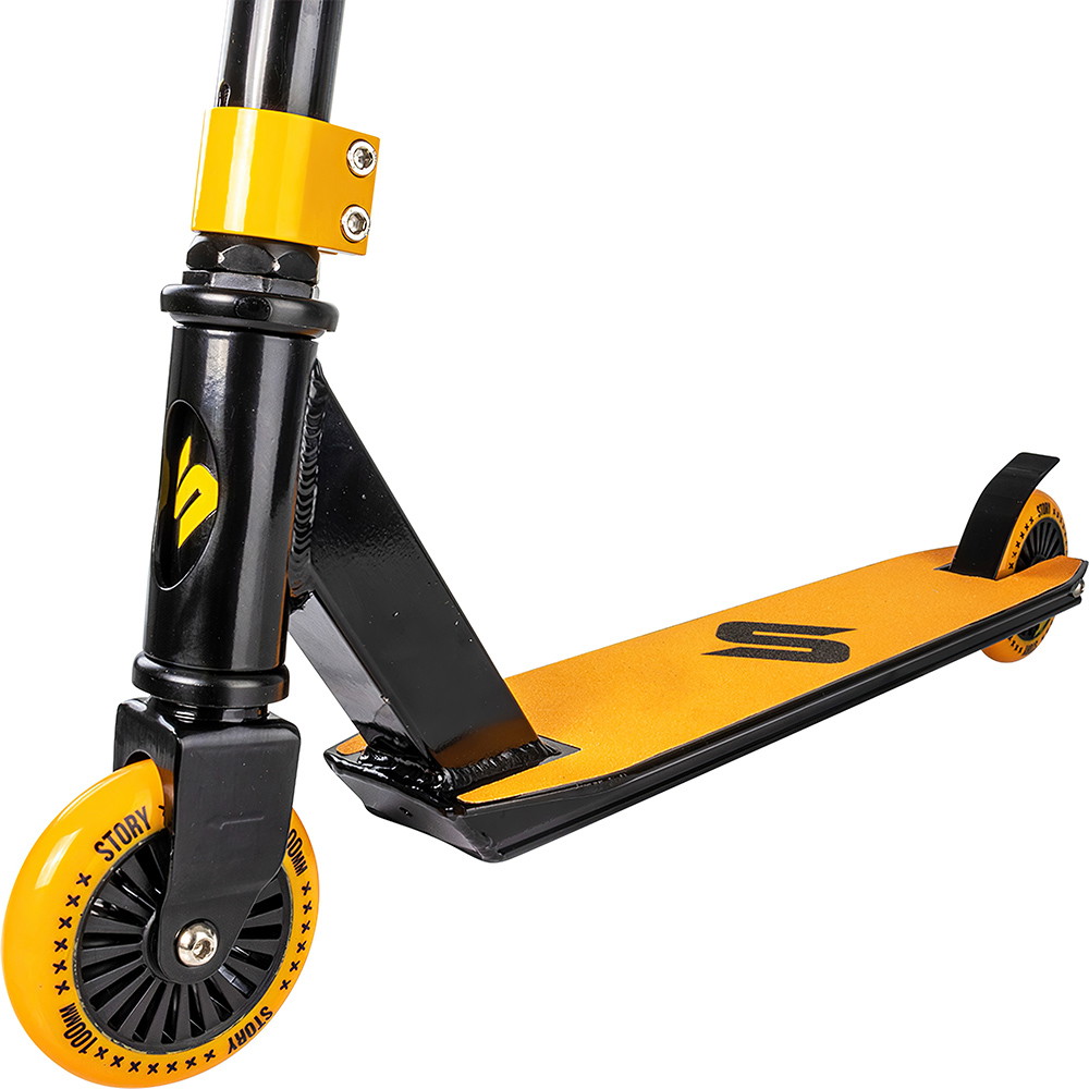 Story Outlaw Stunt Scooter