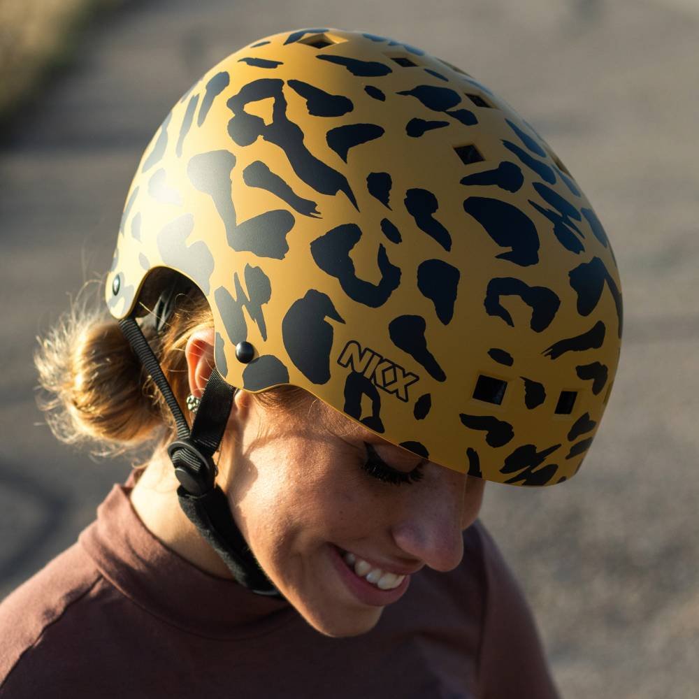 NKX Brain Saver zertifizierter Skate-Helm