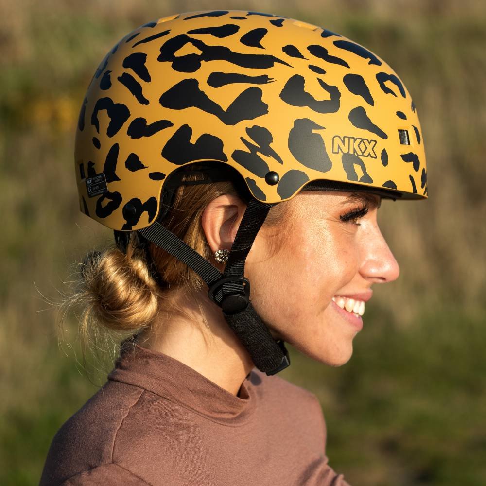 NKX Brain Saver zertifizierter Skate-Helm