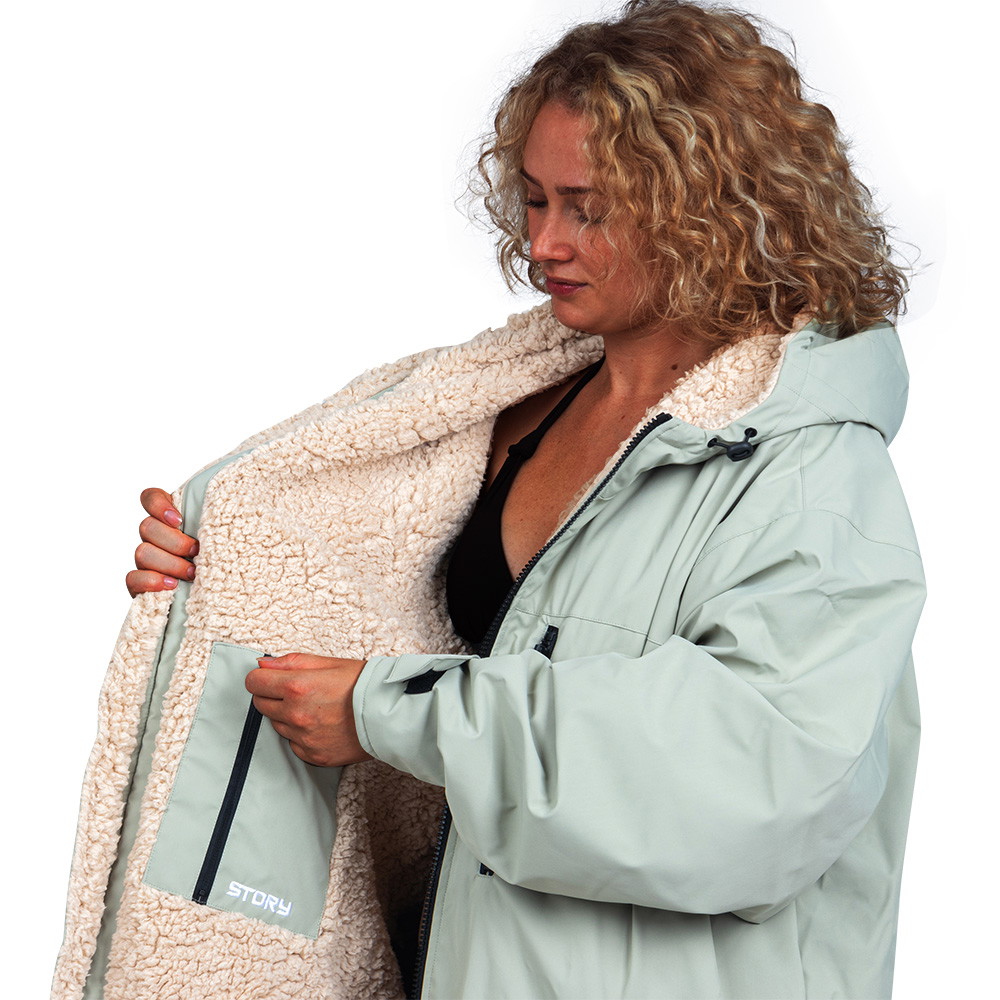 Story Change Robe