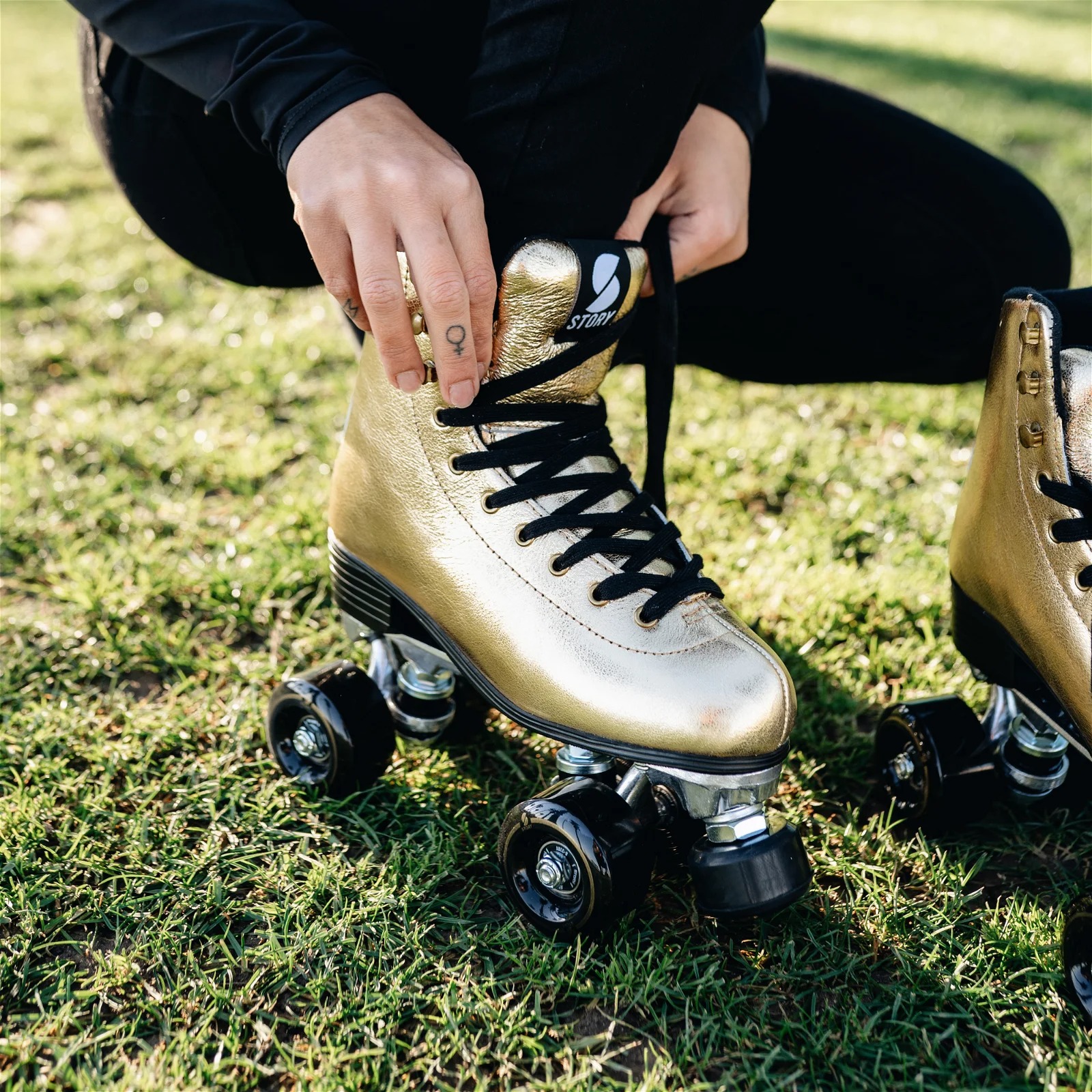 Story Disco Wildleder Rollschuhe