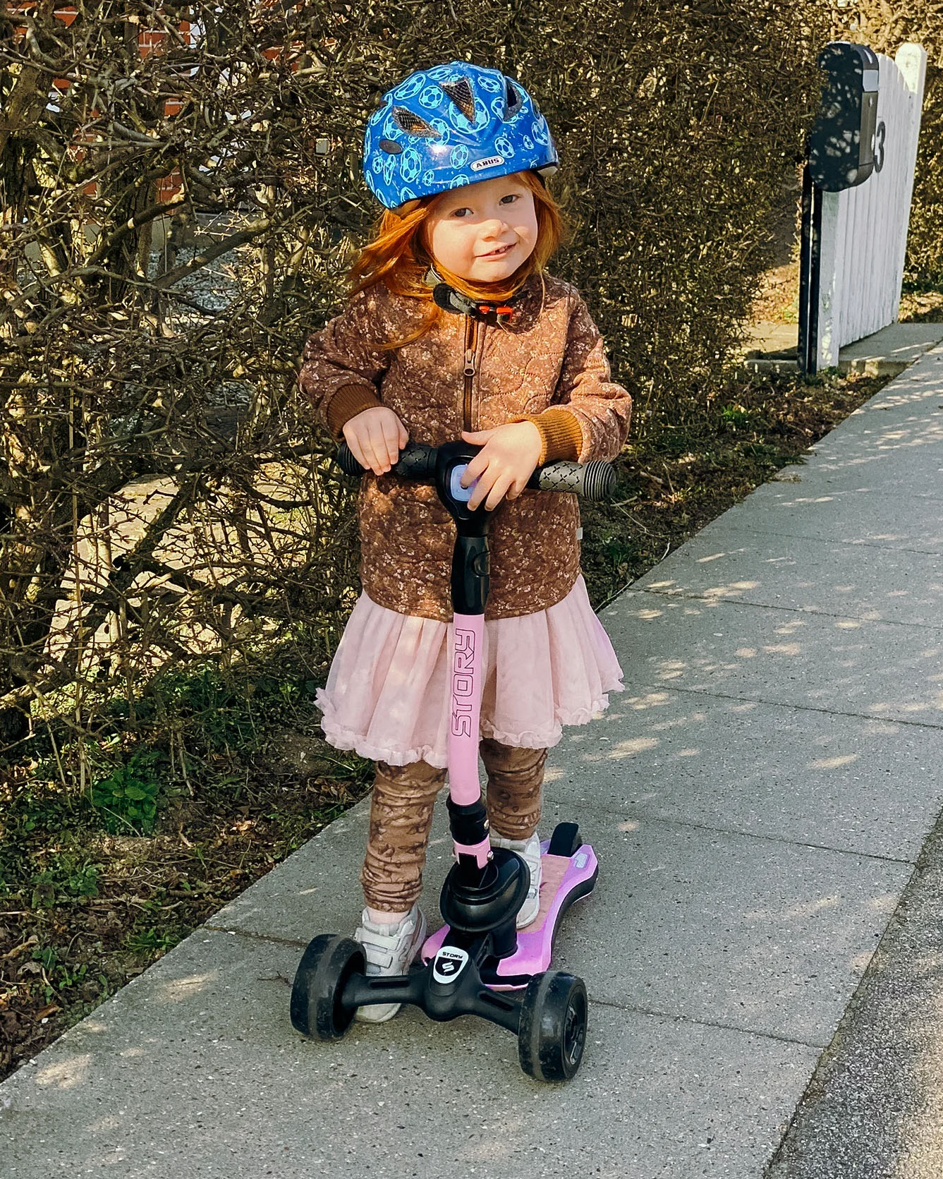 Story Flex Tretroller LED Kinder Scooter